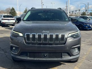 Used 2022 Jeep Cherokee Latitude Lux video 2