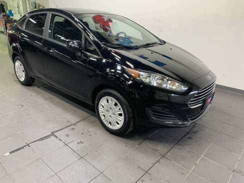 Used 2019 Ford Fiesta S image 2