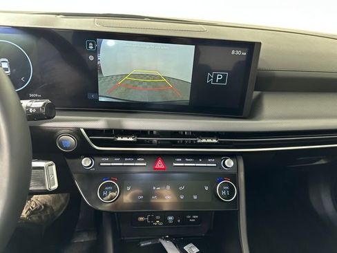 Certified 2025 Hyundai Sonata SEL image 41