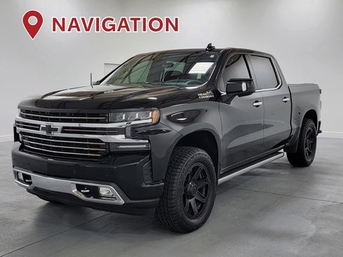 Used 2019 Chevrolet Silverado 1500 High Country w/ Technology Package image 4