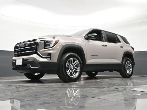 Used 2026 GMC Terrain Elevation FWD image 24
