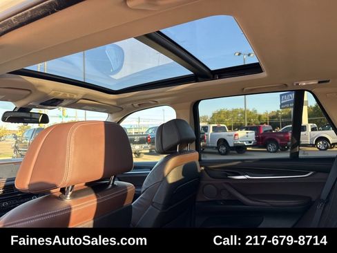 Used 2015 BMW X5 xDrive35d image 23
