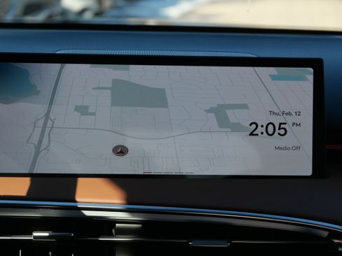 New 2026 Genesis GV70 2.5T Advanced image 10