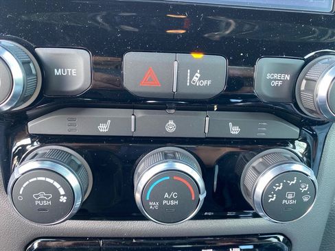 New 2026 RAM 1500 Big Horn AWD/4WD image 11