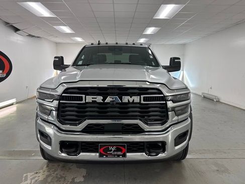 New 2026 RAM 5500 Tradesman w/ Chrome Appearance Group image 2