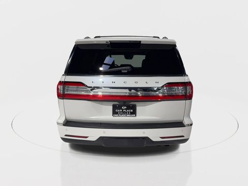 Used 2020 Lincoln Navigator Reserve w/ Equipment Group 208A Reserve image 9