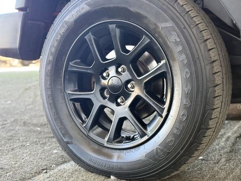 Used 2017 Jeep Wrangler Unlimited Sport w/ Quick Order Package 24S image 15