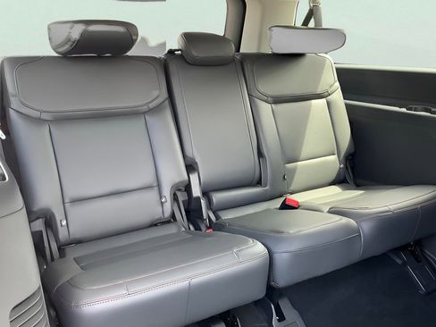 New 2025 Ford Expedition Max Active image 19