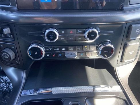 New 2025 Ford F150 Lariat w/ Equipment Group 501A Mid image 15