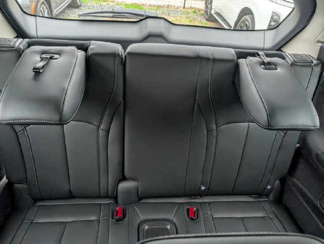 Used 2027 INFINITI QX60 Luxe w/ Cargo Package AWD/4WD image 8