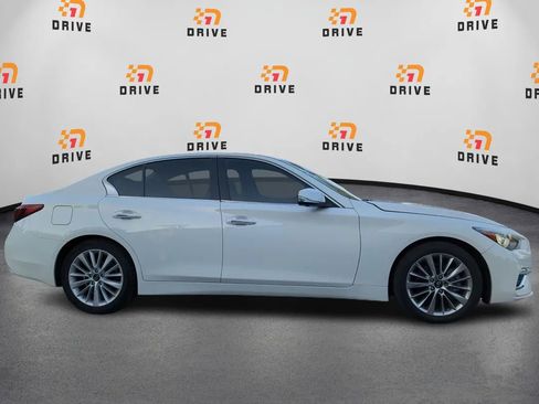 Used 2021 INFINITI Q50 Luxe image 4