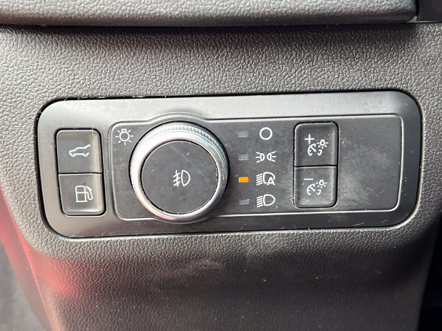 Used 2022 Ford Escape Titanium AWD/4WD image 19