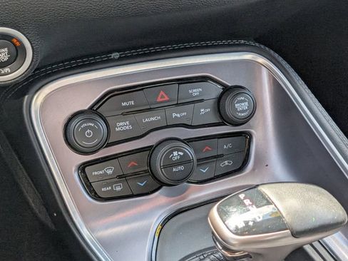 Used 2022 Dodge Challenger R/T Scat Pack w/ Dynamics Package image 21