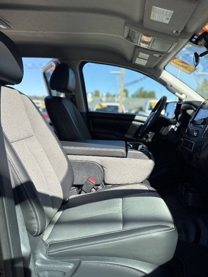 Used 2021 Nissan Titan S w/ S Utility Package AWD/4WD image 5
