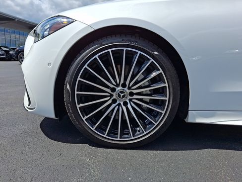 Certified 2025 Mercedes-Benz C 300 4MATIC Sedan image 8