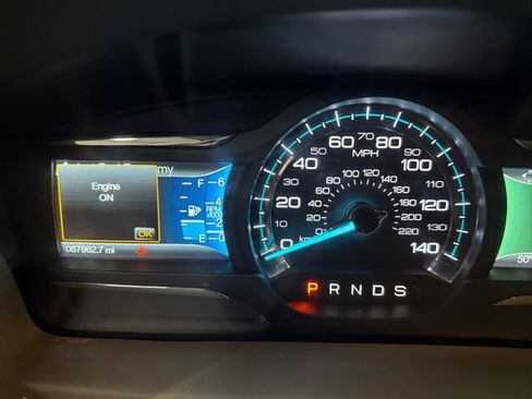Used 2019 Ford Flex SEL AWD/4WD image 2