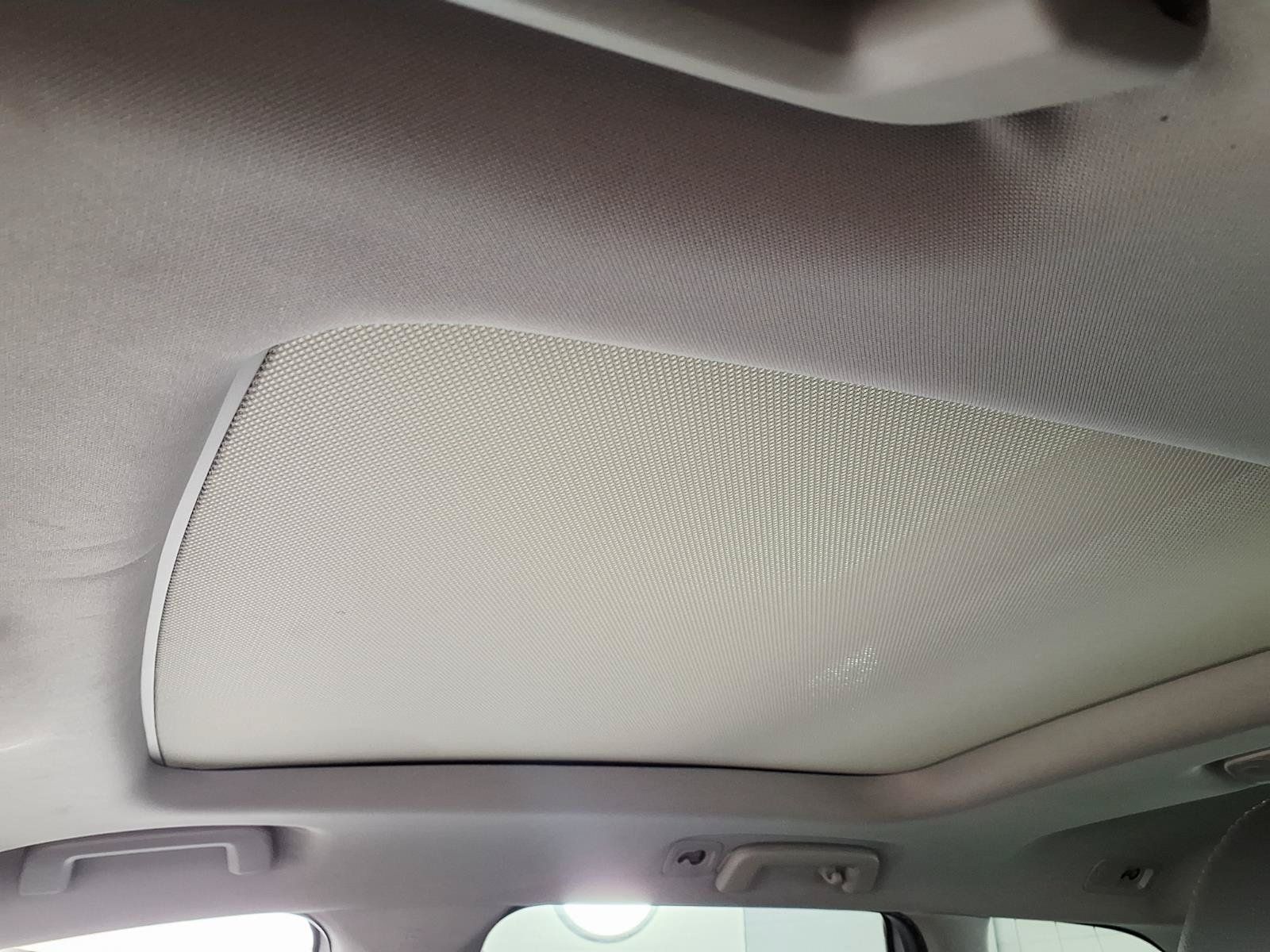 Used 2015 Volvo XC60 T5 Platinum FWD image 14