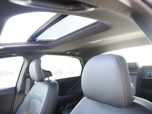 New 2025 Hyundai Ioniq 6 Limited image 14