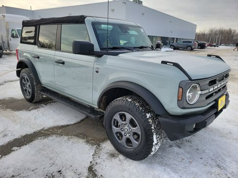 Used 2022 Ford Bronco Big Bend image 3