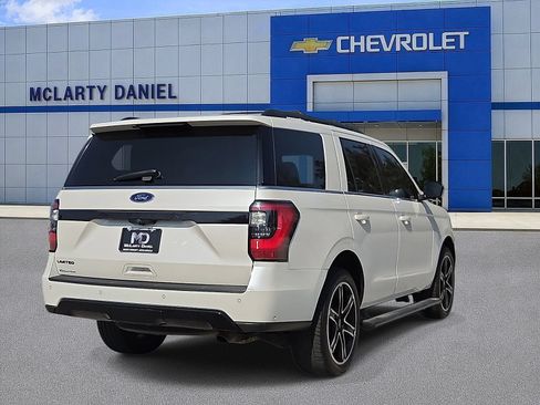 Used 2019 Ford Expedition Limited w/ Equipment Group 303A AWD/4WD image 5