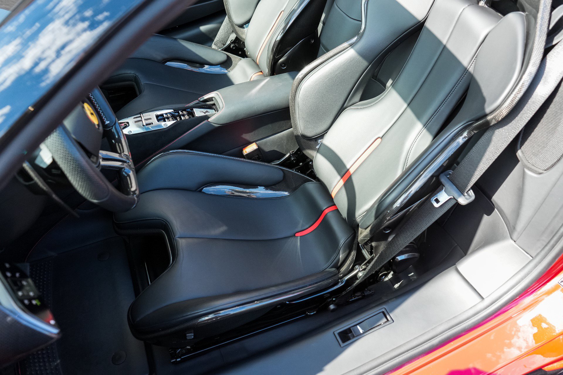 Used 2023 Ferrari SF90 Spider AWD/4WD image 27