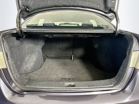 Used 2014 Nissan Sentra SV FWD image 25