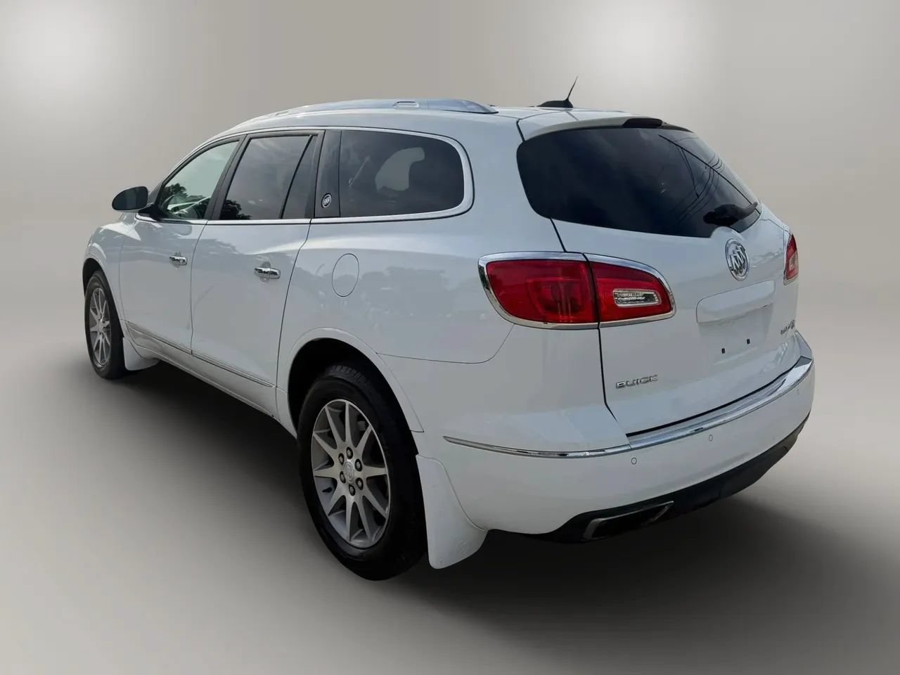 Used 2016 Buick Enclave Leather AWD/4WD image 5