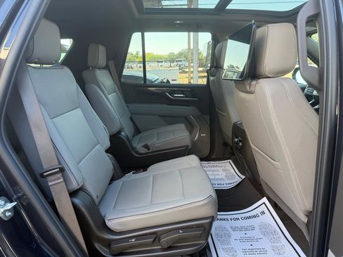 Used 2025 GMC Yukon Elevation w/ Elevation Premium Package image 19