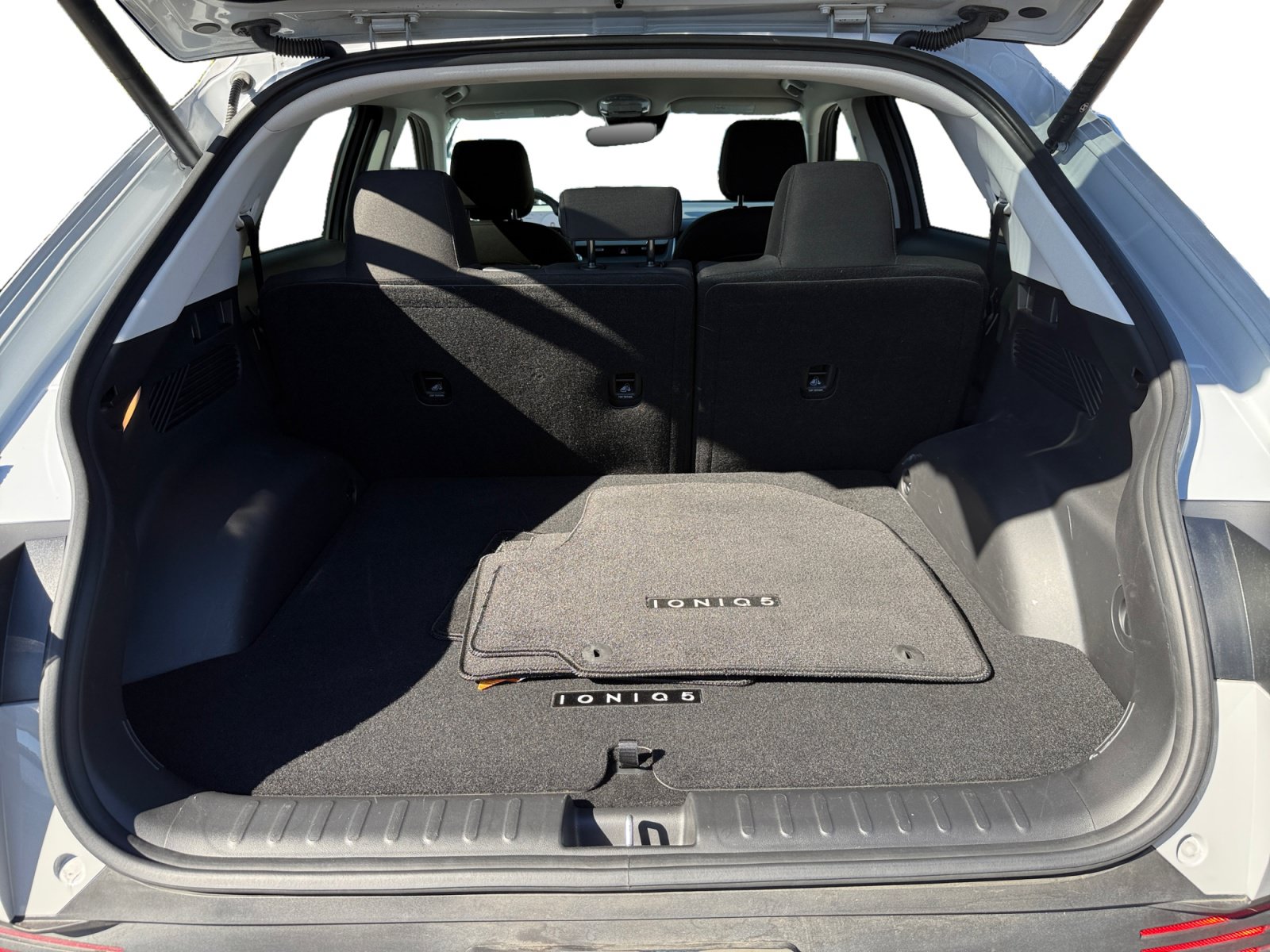 Certified 2024 Hyundai Ioniq 5 SEL RWD image 17