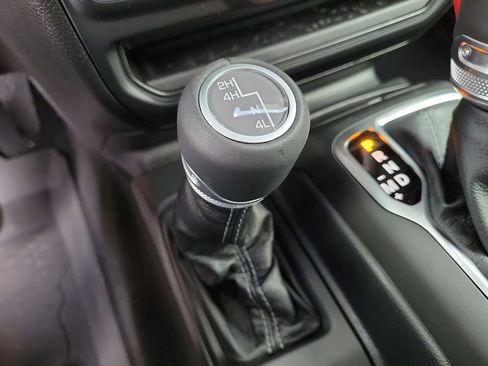 New 2026 Jeep Gladiator Mojave AWD/4WD image 32