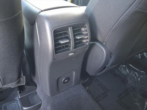 New 2025 Ford Escape Active image 10