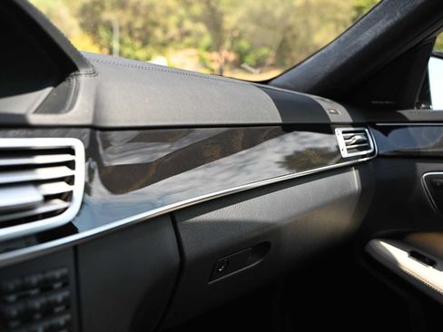 Used 2014 Mercedes-Benz E 63 AMG S-Model image 17