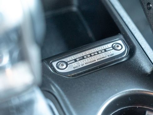 Used 2023 Ford Bronco Outer Banks image 32