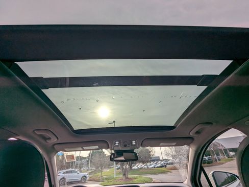 Used 2019 Hyundai Santa Fe AWD image 13