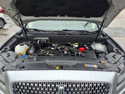 Certified 2023 Lincoln Nautilus Reserve w/ Cargo Utility Package image 3