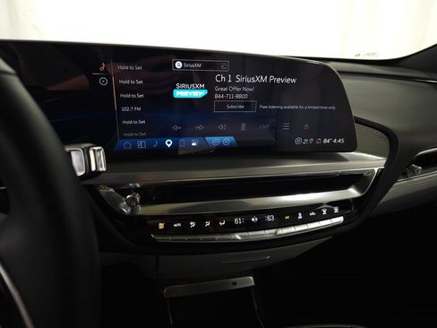 Used 2024 Cadillac Lyriq Luxury AWD/4WD image 25