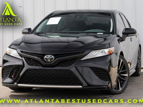 Used 2019 Toyota Camry XSE w/ Navigation Package image 1