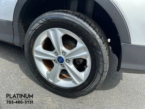 Used 2014 Ford Escape SE FWD image 22