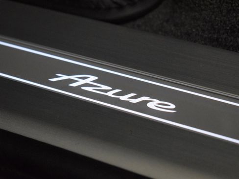 New 2024 Bentley Bentayga Extended Wheelbase image 48