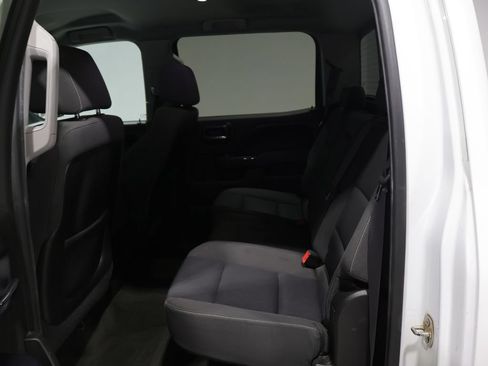 Used 2015 GMC Sierra 1500 SLE w/ SLE Value Package AWD/4WD image 18