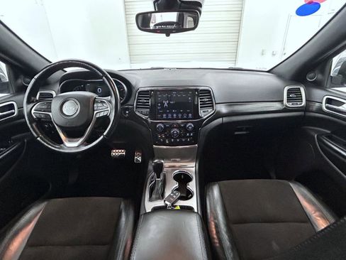 Used 2021 Jeep Grand Cherokee Laredo X image 13