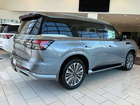 New 2027 INFINITI QX80 Luxe w/ Cargo Package RWD image 6