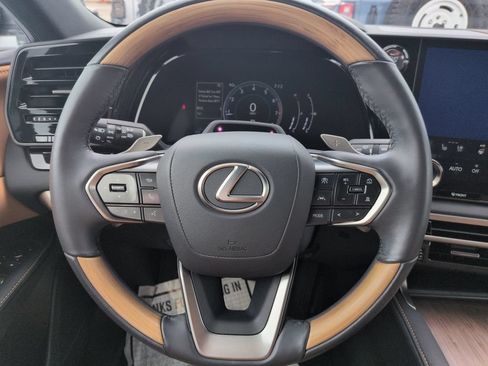 Used 2024 Lexus RX 350 Premium w/ Convenience Package AWD/4WD image 14