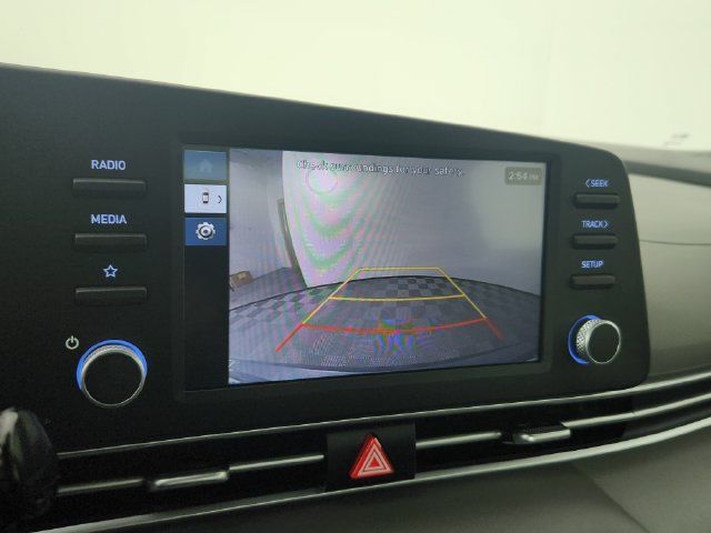 Certified 2025 Hyundai Elantra Hybrid FWD image 26