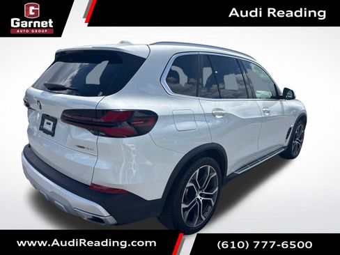 Used 2024 BMW X5 sDrive40i w/ Premium Package RWD image 5