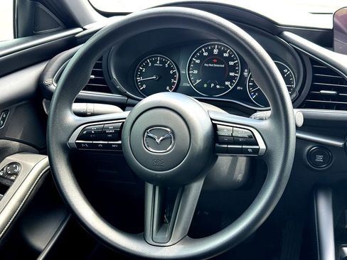 New 2026 MAZDA MAZDA3 s FWD image 21
