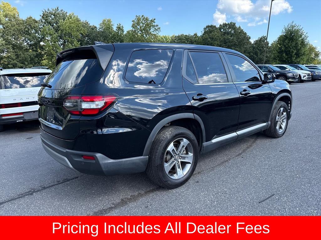 Used 2024 Honda Pilot EX-L image 3