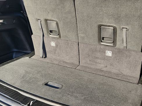 Used 2023 Jeep Grand Cherokee L Laredo w/ Luxury Tech Group I image 28