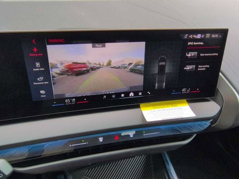 New 2026 BMW X3 xDrive30 w/ M Sport Package image 32