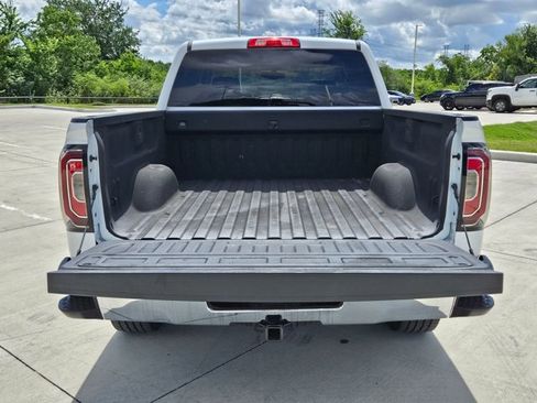 Used 2018 GMC Sierra 1500 SLT w/ Texas SLT Premium Package RWD image 8